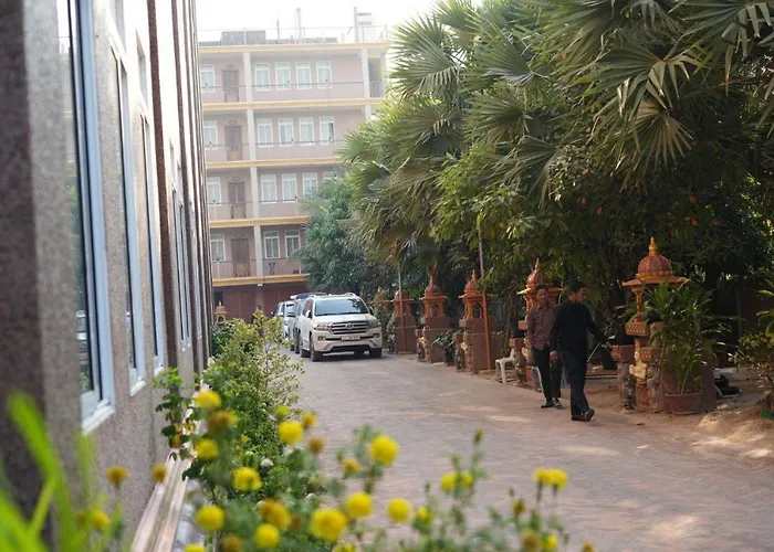 Hotel Puok Phumi Puok Chas