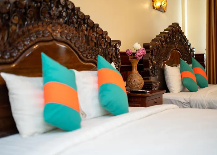 Puok Hotel *